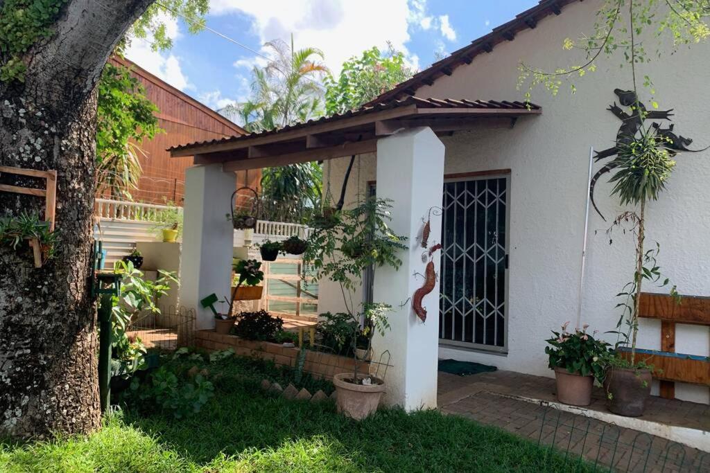 Plum Cottage Mbombela Exterior foto